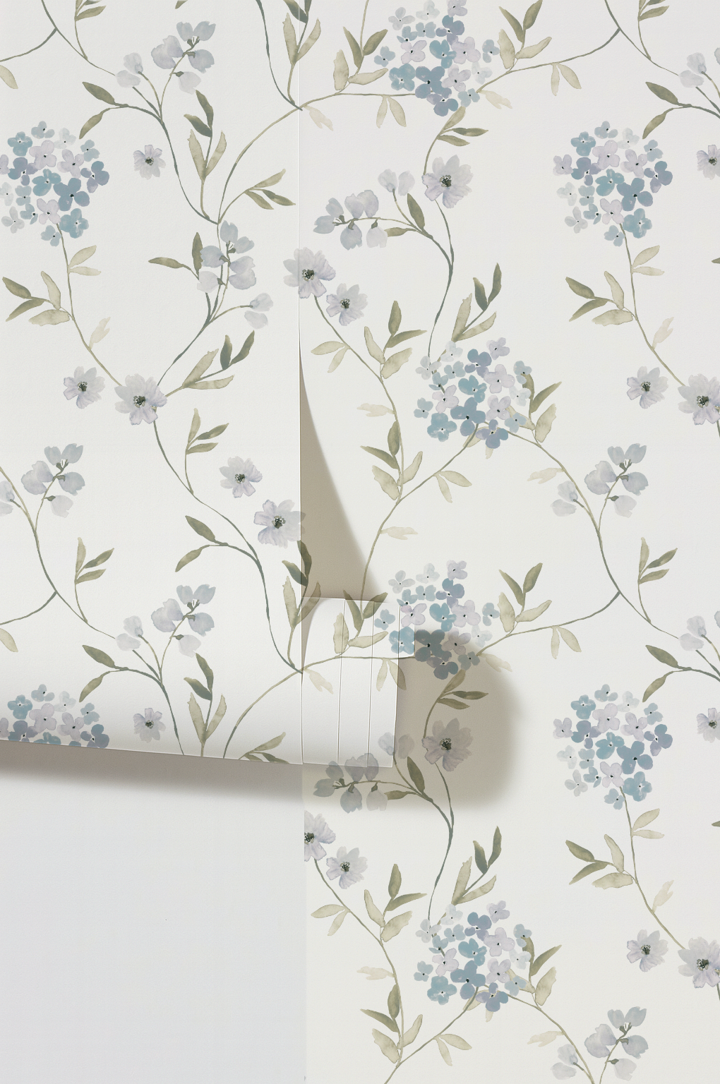 Lavender hydrangea floral wallpaper with delicate foliage on a white background.